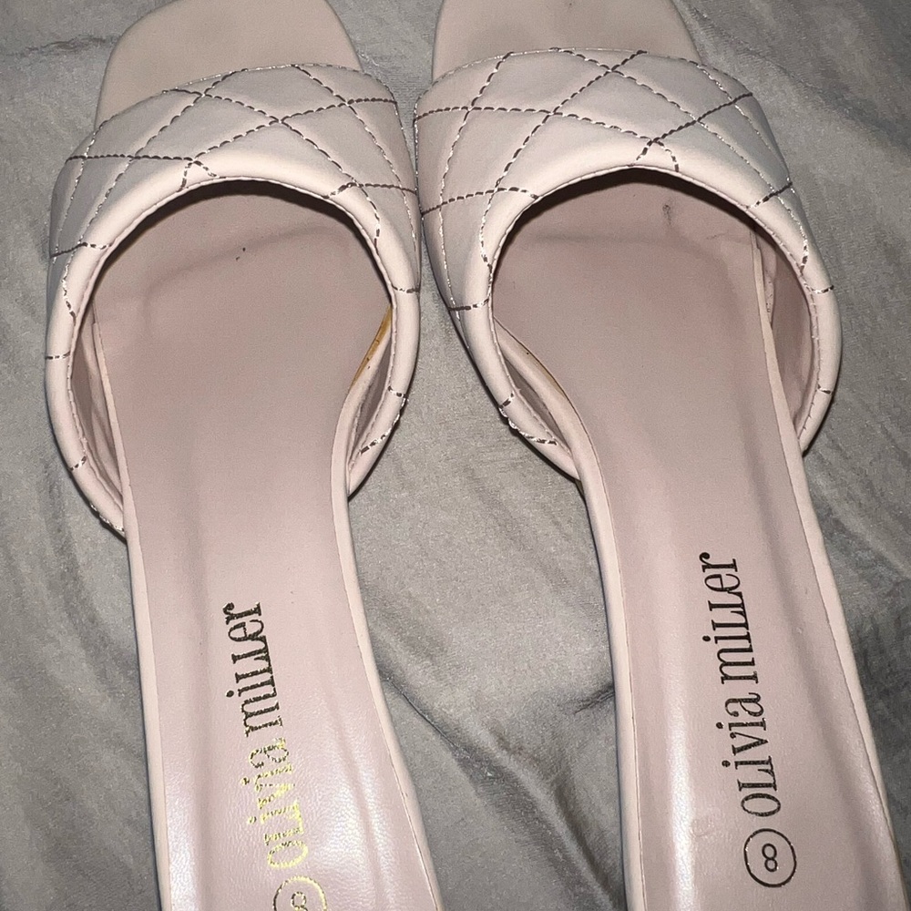 Olivia Miller Women's Quilted Cream Sandals